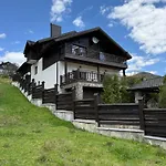 & Nesh * Tatarów