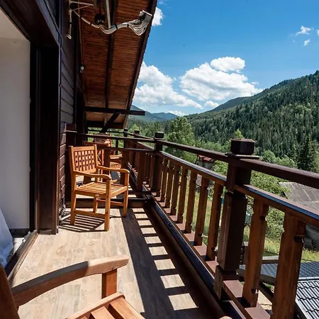 Penzion & Nesh Tatariv