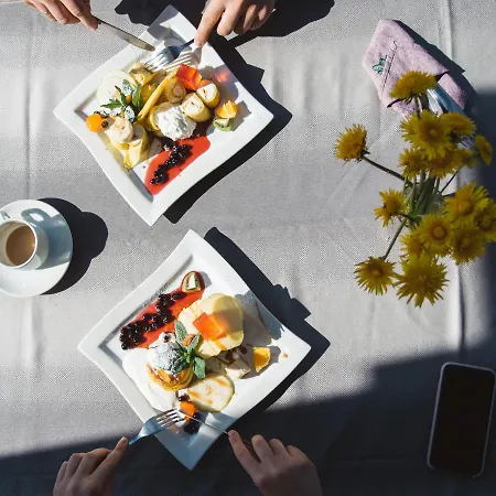 Mini-hôtel & Nesh Tatariv