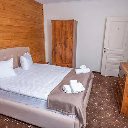 Penzion & Nesh Tatariv